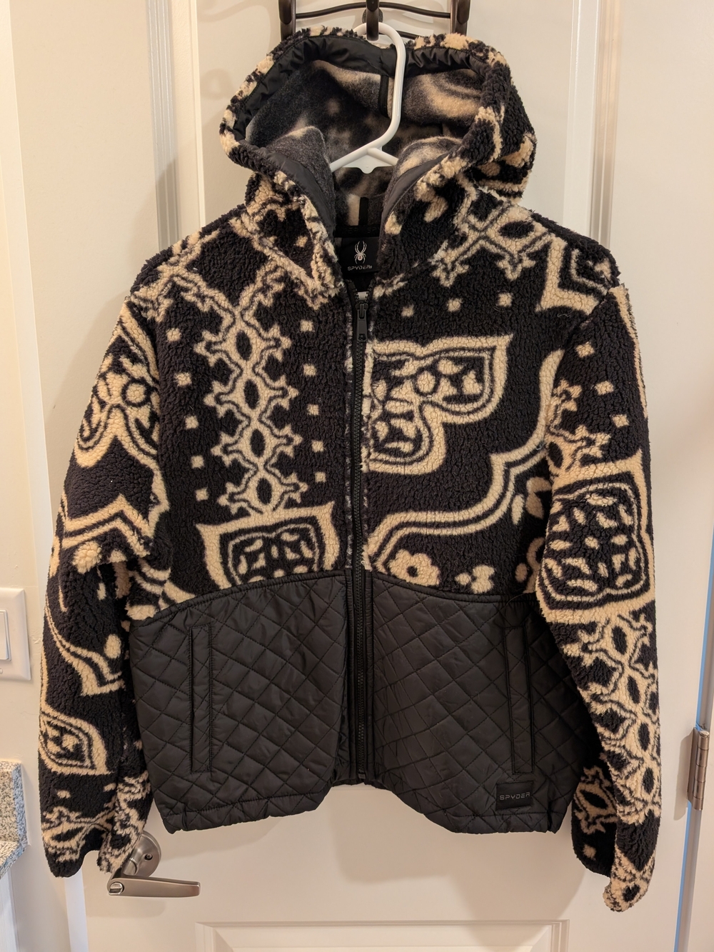 NWOT Women's Spyder Puffer Jacket with Patterned Sherpa